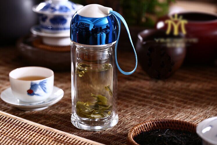 玻璃杯 一种艳服饮用液体的容器